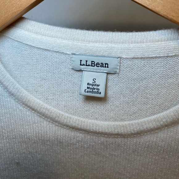 LL BEAN Women's Classic Cashmere Sweater, Crewneck Stripe - Picture 3 of 5